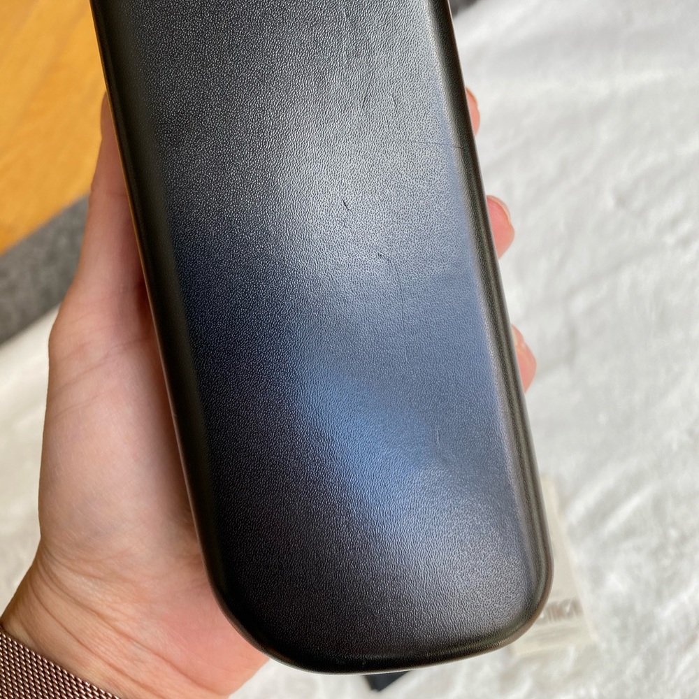 (Sold) Coach eyeglasses case - Picture 5 of 9